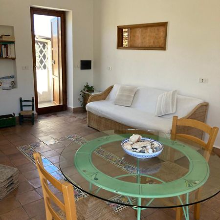 Appartamento Vista Mare - Amazing Sea View Apartment Stintino Zewnętrze zdjęcie